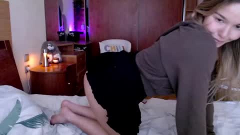 Molly online show from April 20, 2026, 3:04 pm