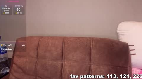 Snapshot of molly_dose chatting on February 18, 2025, 8:14 pm Molly dose online show from February 18, 2025, 8:14 pm