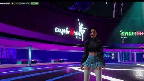 Snapshot of molly_drakons_hm chatting on June 1, 2026, 6:42 pm molly online show from June 1, 2026, 6:42 pm