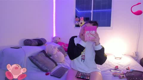 MARIANA online show from February 2, 2025, 3:43 am