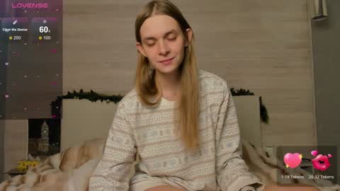 Molly Hunt online show from January 10, 2025, 1:52 pm