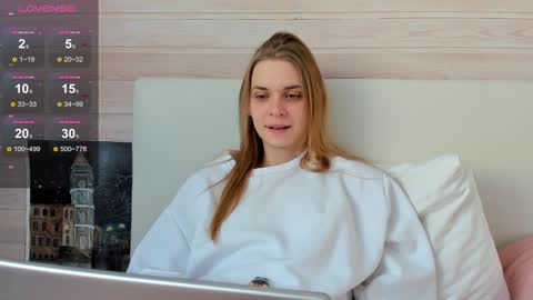 Molly Hunt online show from February 5, 2025, 6:13 am