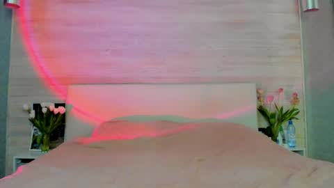 Molly Hunt online show from March 10, 2026, 4:06 am