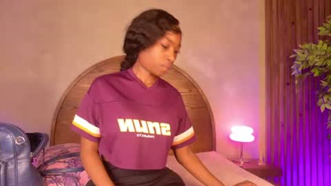 Snapshot of molly_jackson chatting on July 7, 2026, 10:14 pm Molly Jackson online show from July 7, 2026, 10:14 pm