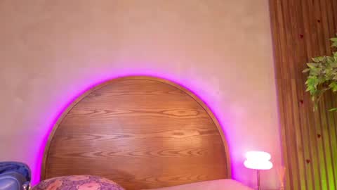 Snapshot of molly_jackson chatting on July 10, 2026, 10:45 pm Molly Jackson online show from July 10, 2026, 10:45 pm