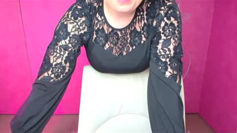 Molly online show from February 7, 2025, 3:41 pm