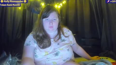 molly_moons online show from November 4, 2025, 7:13 pm