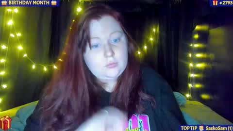molly_moons online show from December 1, 2025, 8:58 pm