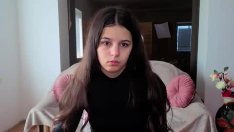 Molly Owens online show from September 19, 2025, 5:53 am