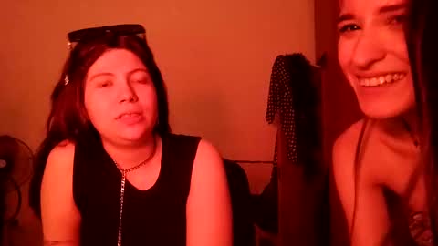 Molly Pop online show from December 21, 2024, 5:03 am