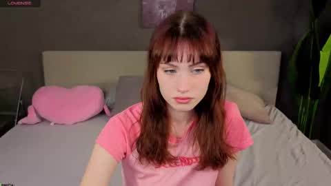 Molly online show from November 12, 2025, 12:22 am