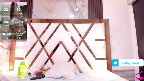 Snapshot of molly_sweetee chatting on June 5, 2026, 1:45 am Yuli online show from June 5, 2026, 1:45 am