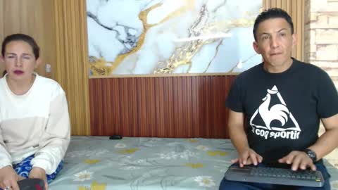 mollyandsam303av online show from March 31, 2026, 10:26 am