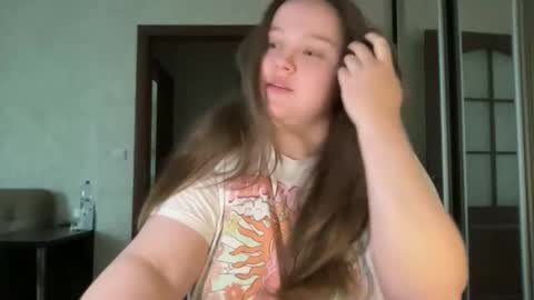 Alice online show from October 18, 2025, 7:31 am