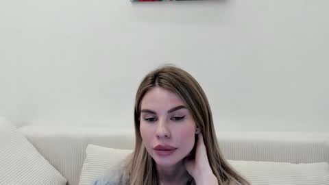 mollycem345 online show from March 12, 2026, 4:35 pm