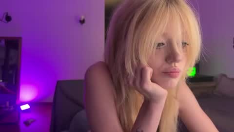 Snapshot of mollycodle chatting on July 14, 2026, 7:08 pm Goddess Katherine online show from July 14, 2026, 7:08 pm