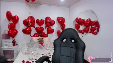 Molly  online show from February 14, 2025, 11:31 am