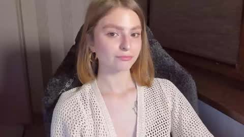 Taisha online show from November 30, 2025, 1:26 pm