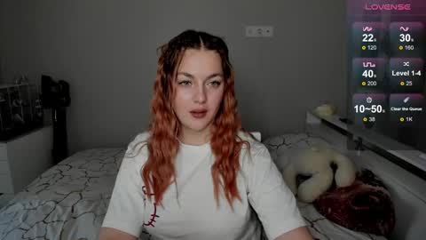 Snapshot of mollymiks chatting on December 20, 2024, 7:55 am Molly online show from December 20, 2024, 7:55 am