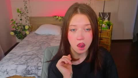 Molly online show from March 28, 2026, 10:26 am