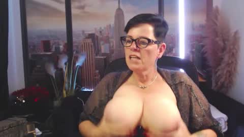 MollySun Nina Randmann online show from October 1, 2025, 4:57 pm