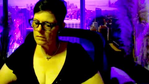 Snapshot of mollysun chatting on June 26, 2026, 6:12 pm MollySun Nina Randmann online show from June 26, 2026, 6:12 pm