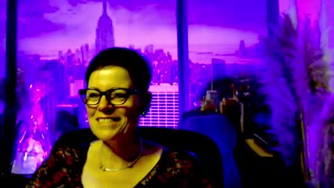 MollySun Nina Randmann online show from July 1, 2026, 4:18 pm