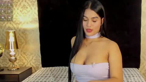 Moly Boston online show from October 22, 2025, 1:33 pm