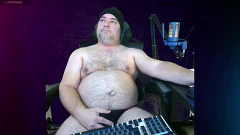 Snapshot of momentofs123 chatting on February 8, 2025, 7:38 pm momentofs123 online show from February 8, 2025, 7:38 pm