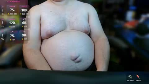 Snapshot of momentofs123 chatting on December 20, 2025, 9:33 pm momentofs123 online show from December 20, 2025, 9:33 pm