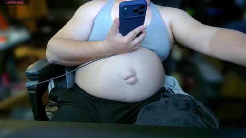 Snapshot of momentofs123 chatting on March 21, 2026, 7:50 pm momentofs123 online show from March 21, 2026, 7:50 pm