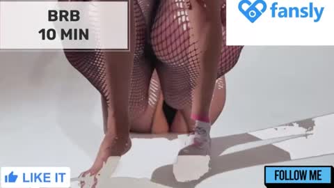 Mommy online show from March 3, 2025, 1:53 am