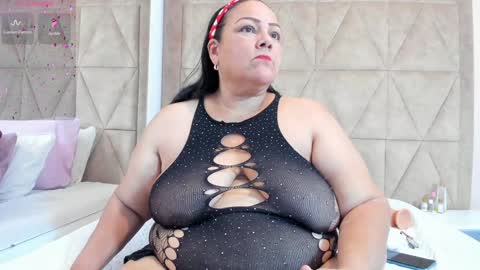 Jelitza online show from January 15, 2025, 12:41 am