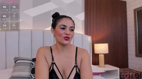 Letty Smith online show from October 18, 2025, 11:33 am