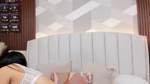 Letty Smith online show from November 14, 2025, 11:31 am