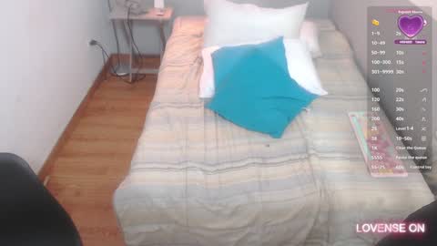 Daphne  online show from January 30, 2025, 10:51 pm