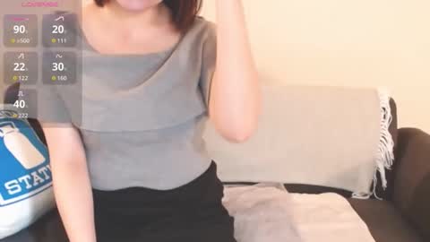 Momo online show from October 9, 2025, 12:52 am