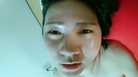 Snapshot of momosakura chatting on March 2, 2025, 8:27 am momosakura online show from March 2, 2025, 8:27 am