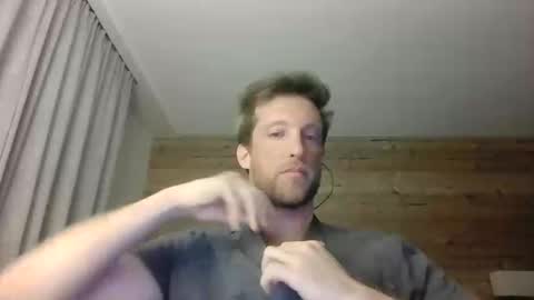 moms_little_monster online show from December 10, 2024, 7:11 pm