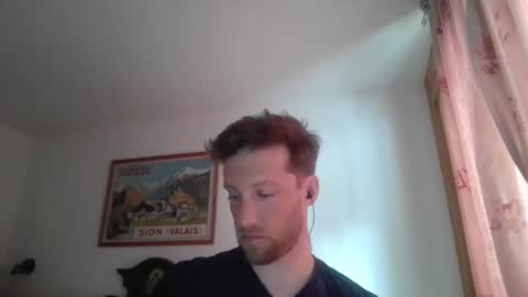 moms_little_monster online show from December 18, 2024, 2:38 pm