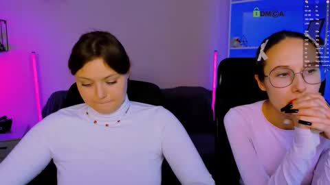 Mona  online show from November 12, 2025, 8:08 pm