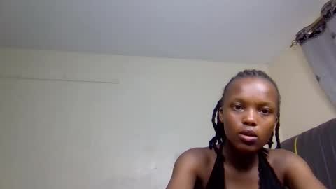 Mona online show from September 14, 2025, 1:05 am