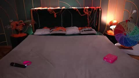 Taina online show from October 20, 2025, 5:41 am