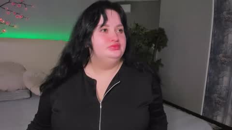 Monica online show from February 22, 2026, 6:24 am