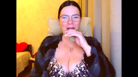 monica online show from December 15, 2025, 4:11 pm