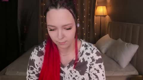 Snapshot of monica__queen chatting on February 1, 2026, 5:28 am Monica online show from February 1, 2026, 5:28 am