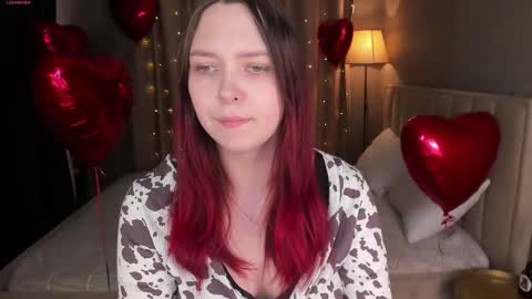 Snapshot of monica__queen chatting on February 9, 2026, 5:33 am Monica online show from February 9, 2026, 5:33 am