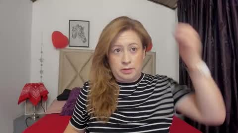 Snapshot of monicapink_ chatting on February 23, 2026, 12:24 pm Mony online show from February 23, 2026, 12:24 pm