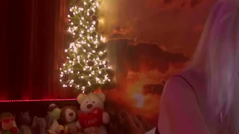 Monika    online show from December 22, 2024, 3:22 am