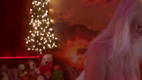 Monika    online show from January 1, 2025, 6:47 am